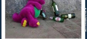 Alcoholic+dinosaur.