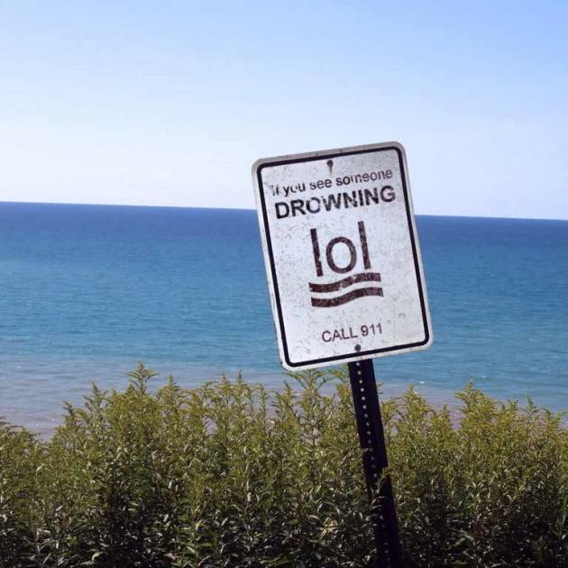 If+you+see+someone+drowning+lol