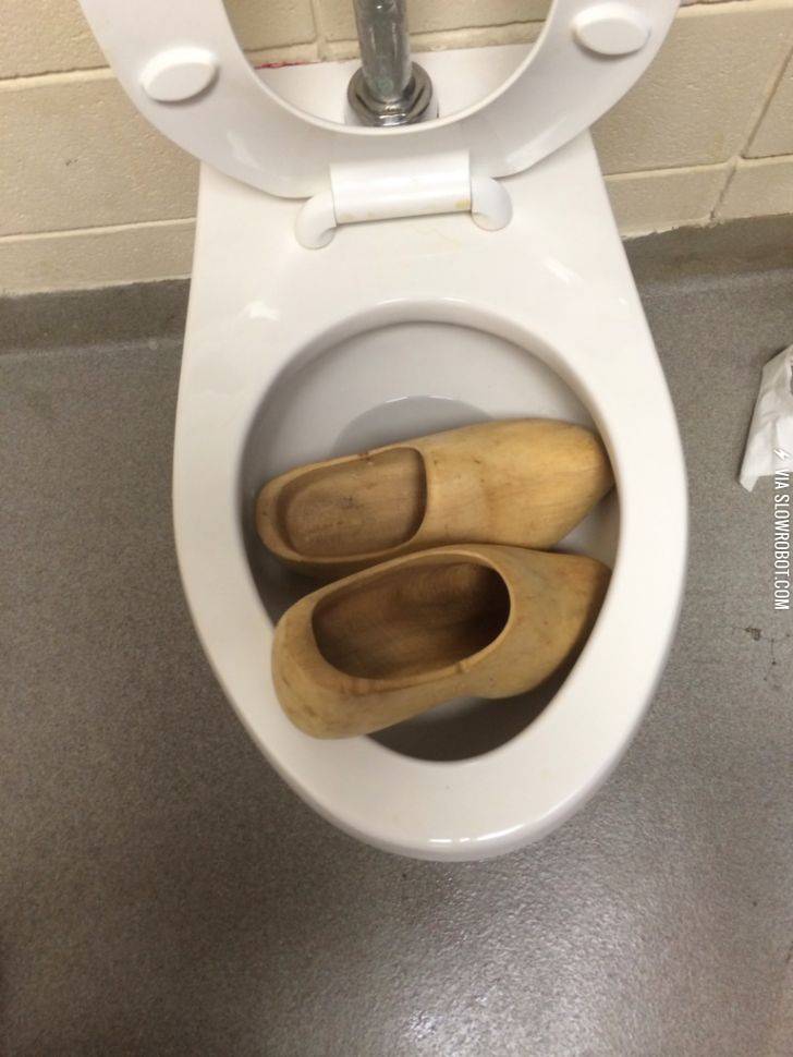 Someone+clogged+the+toilet