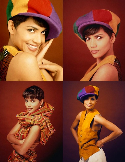 1993+Halle+Berry+was+rad.