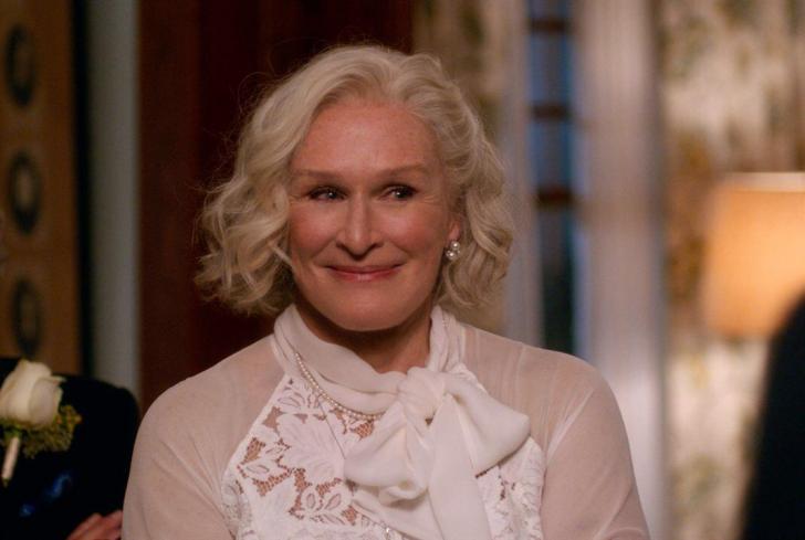 Glenn+Close+is+starting+to+look+like+Mrs.+Doubtfire