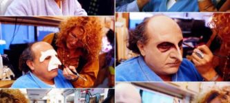 Danny+Devito%2C+behind+the+scenes%2C+as+Penguin+in+the+movie+Batman+Returns.