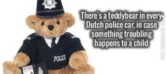 Dutch+Police+Doing+It+Right