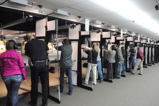 Students+studying+at+a+school+in+USA