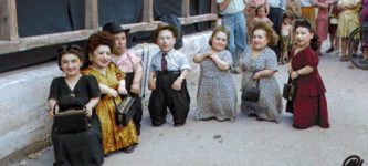The+Ovitz+family+%26%238211%3B+a+family+of+Jewish+actors%2Ftraveling+musicians+who+survived+imprisonment+at+Auschwitz+during+World+War+II.+Seven+of+them+were+dwarfs.