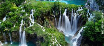 Plitvice+Lakes-+Croatia