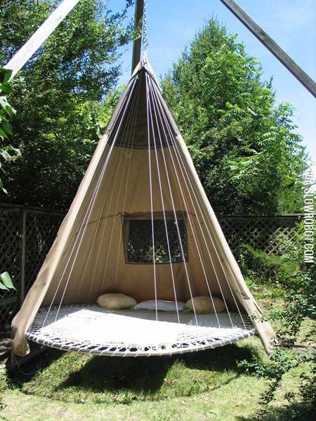 Made+from+an+old+trampoline