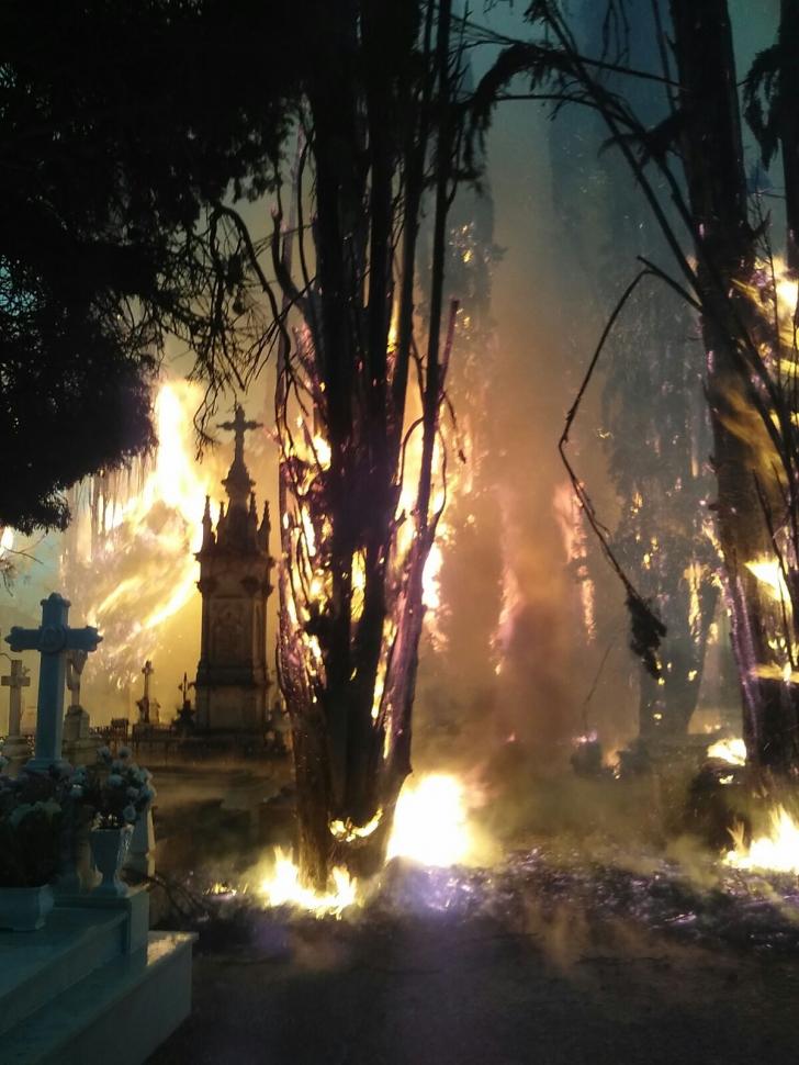 Fire+in+hometown%26%238217%3Bs+cemetery.+Hell+hath+risen.