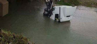 Here+we+see+a+rare+photo+of+a+truck+in+its+natural+habitat%2C+drinking+water+from+a+river