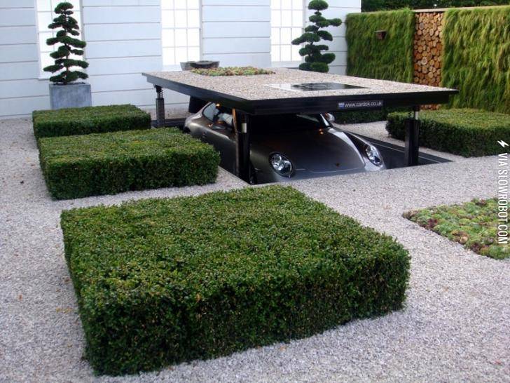 Parking+space+that+lowers+to+become+hidden+underground