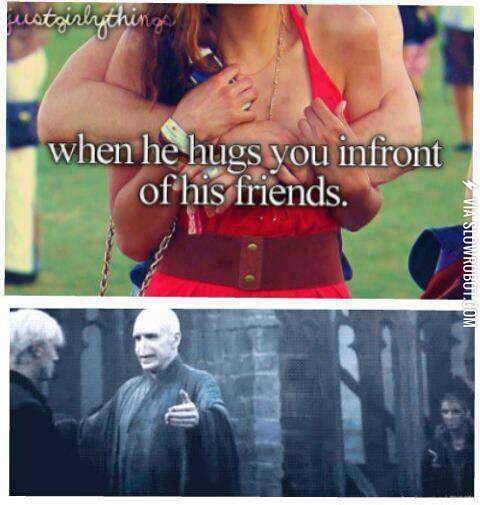 WHEN+HE+HUGS+YOU+IN+FRONT+OF+HIS+FRIENDS