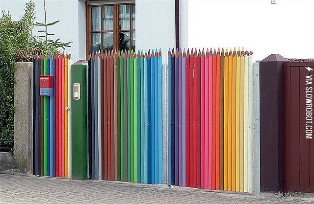 This+has+got+to+be+the+coolest+fence+ever.
