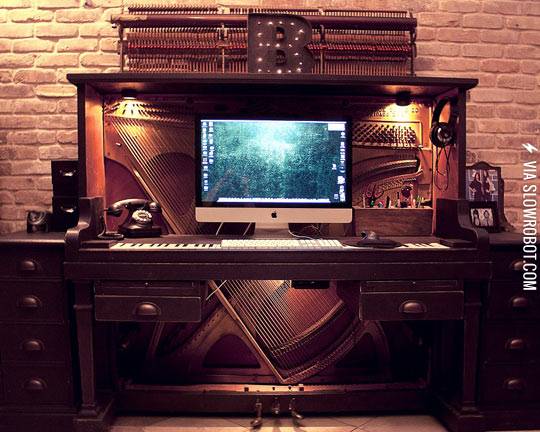 Piano+computer+desk.
