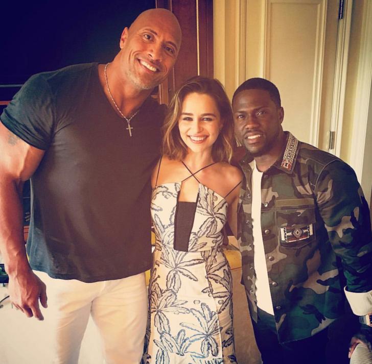 I+guess+you+could+say+she%26%238217%3Bs+between+a+Rock+and+a+Hart+place