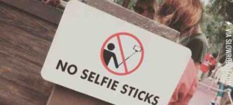 No+Selfie+Sticks