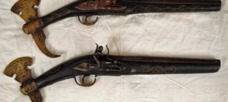 19th+century+axe+pistols