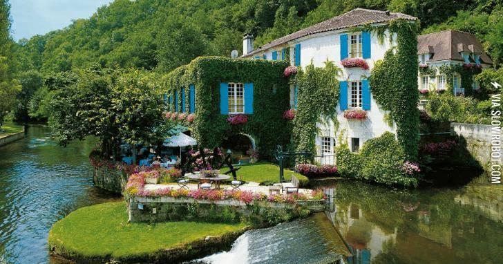 French+Village+Charm