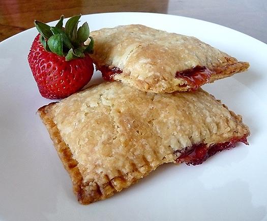 %5BHomemade%5D+Strawberry+Pop+Tarts