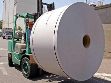 Had+to+get+help+to+refill+the+receipt+printer+at+CVS