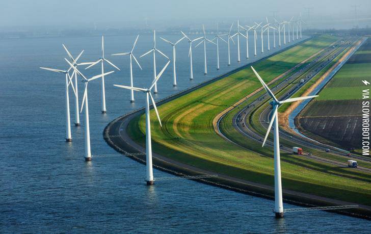 A+Highway+in+the+Netherlands