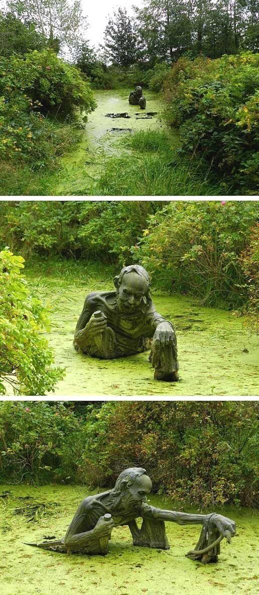 Swamp+sculpture+%28The+Ferryman%26%238217%3Bs+End%29+in+Eastern+Ireland