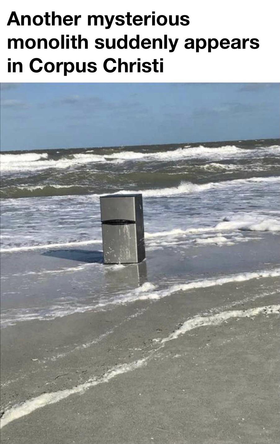 Sir%2C+your+fridge+is+running.