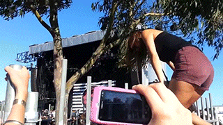 Girl+wedgies+herself+at+concert.