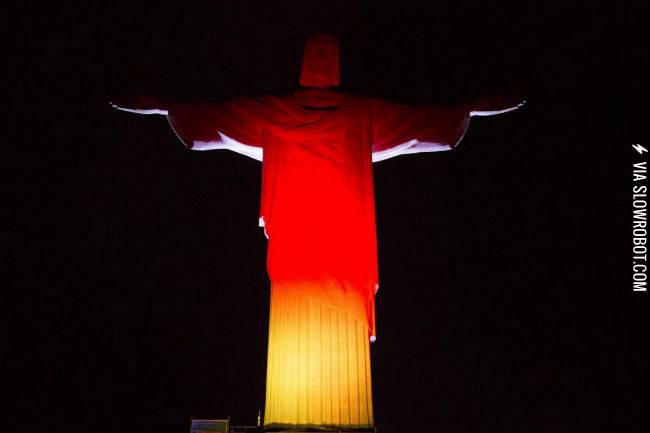 Christ+the+Redeemer+with+German+colors+in+Rio+de+Janeiro%2C+Brazil.