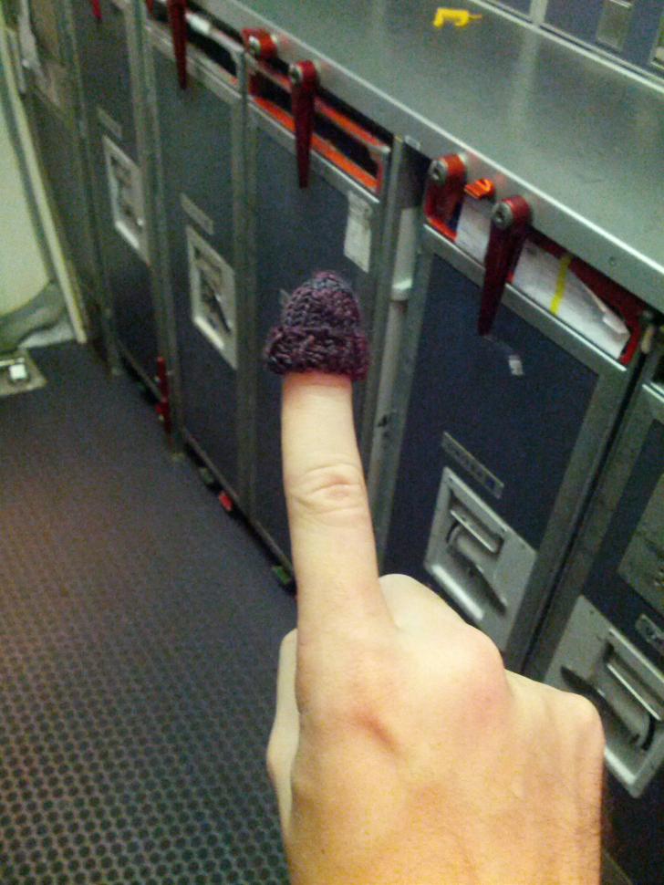 I+saw+a+passenger+knitting+and+asked+if+she+could+knit+me+a+hat.