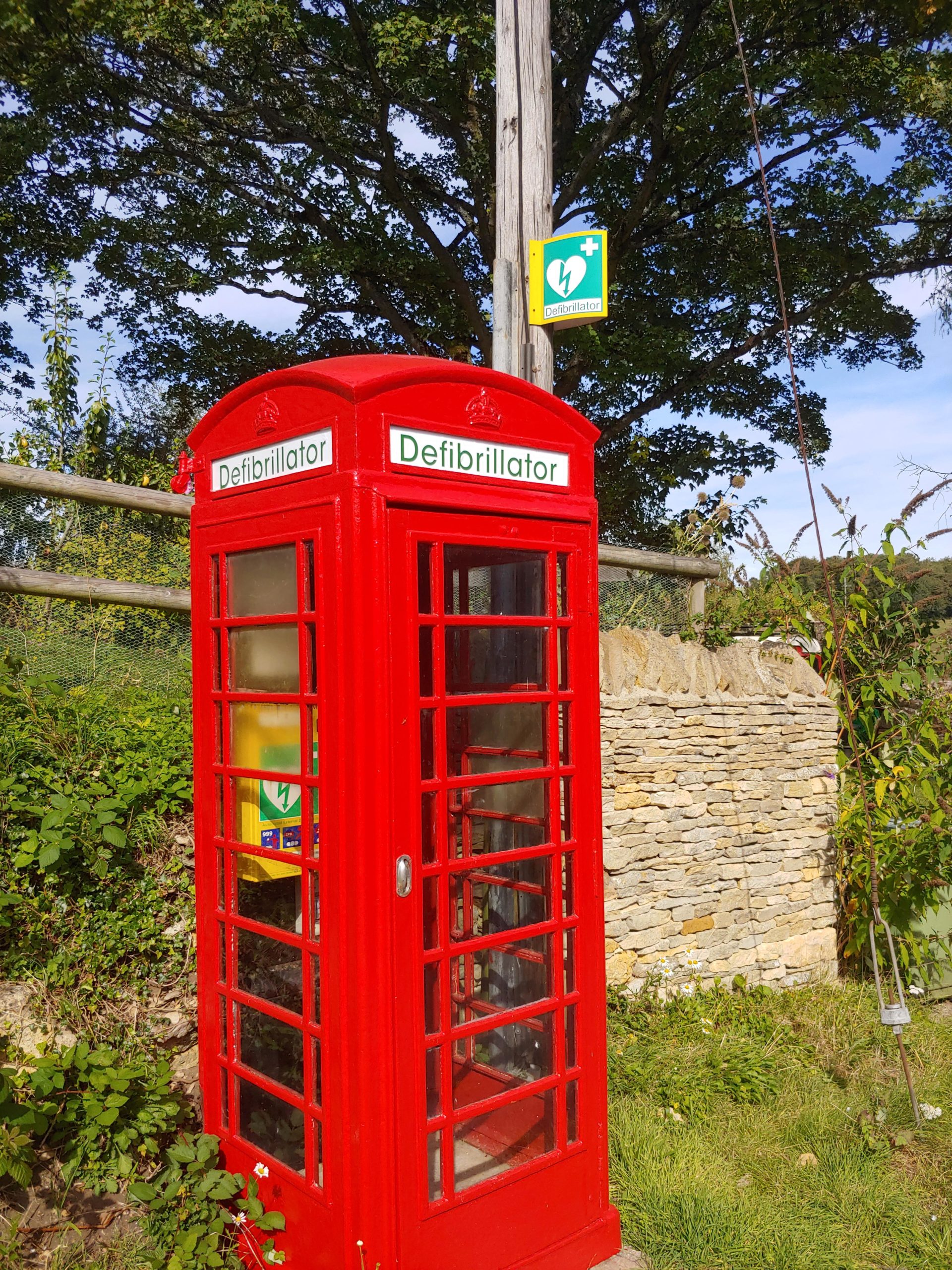 Good+use+for+old+phone+booths.