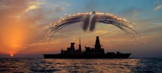 HMS+Dragon%26%238217%3Bs+Lynx+Helicopter+Firing+Flares