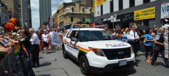 How+the+police+in+Canada+support+gay+pride