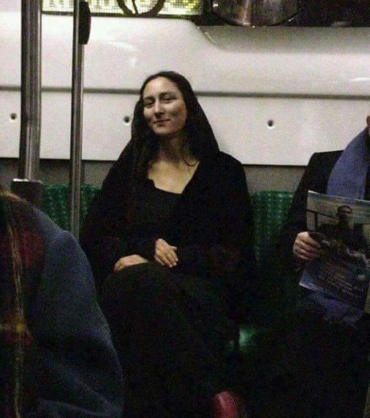 She+looks+so+familiar%26%238230%3B