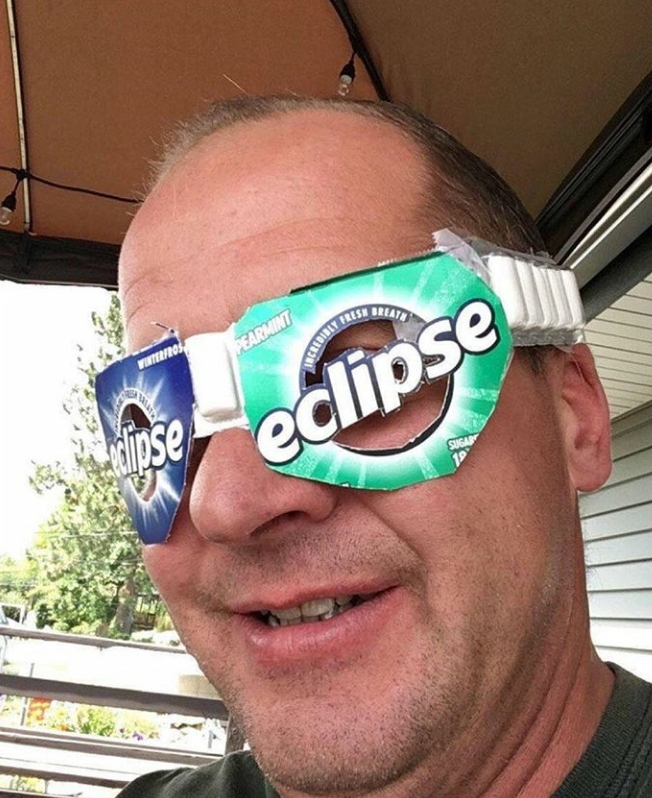 Homemade+glasses+for+the+Solar+Eclipse