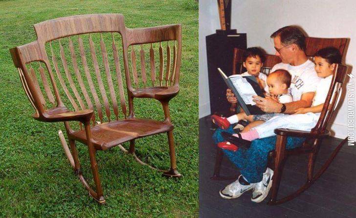 A+very+clever+story-time+chair.