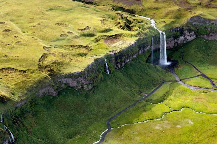 Aerial+of+Iceland
