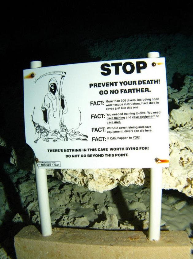 Sign+in+Eagle%26%238217%3Bs+Nest+Sink%2C+Florida.+A+popular+and+extremely+deadly+cave+diving+location.