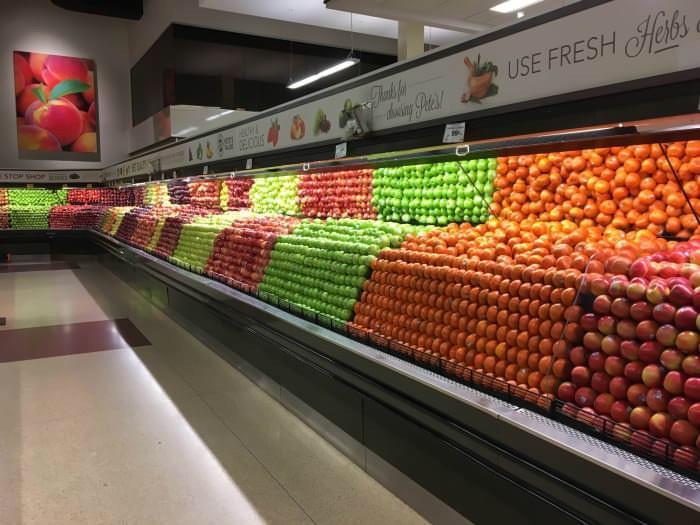 This+supermarket+has+an+OCD+hiring+manager.
