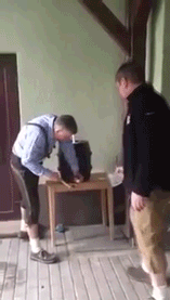 When+tapping+the+keg+goes+wrong