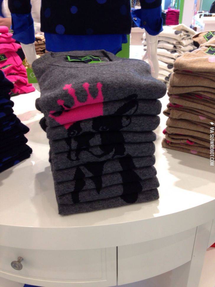 Sweater+folding%2C+you%26%238217%3Bre+doing+it+right.