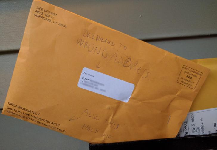 Had+to+leave+a+message+to+my+mail+carrier+when+I+got+this+one.