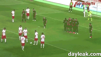 Brilliant+pretend+free+kick+routine