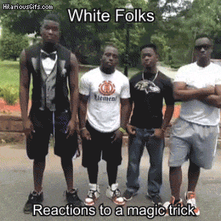 Reacting+To+A+Magic+Trick.