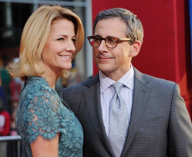 Steve+Carell+mirin+his+wife+really+hard.