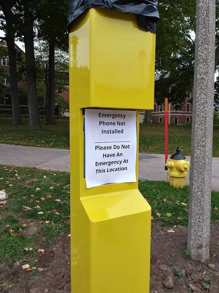 Please+take+your+%26%238217%3Bemergencies%26%238217%3B+elsewhere.