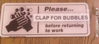 Clap+for+bubbles.