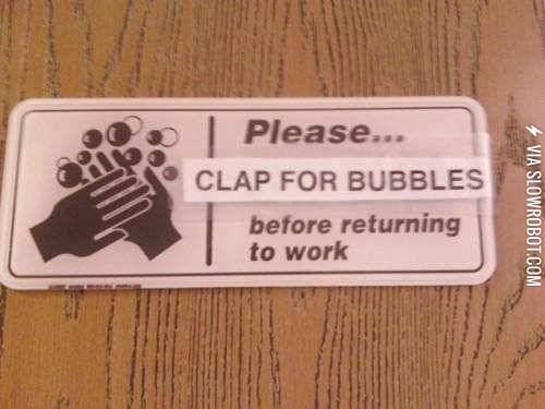 Clap+for+bubbles.