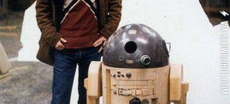 R2D2+before+his+paint+job.