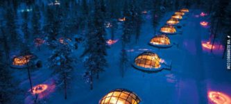 Finnish+hotel+and+igloo+resort.