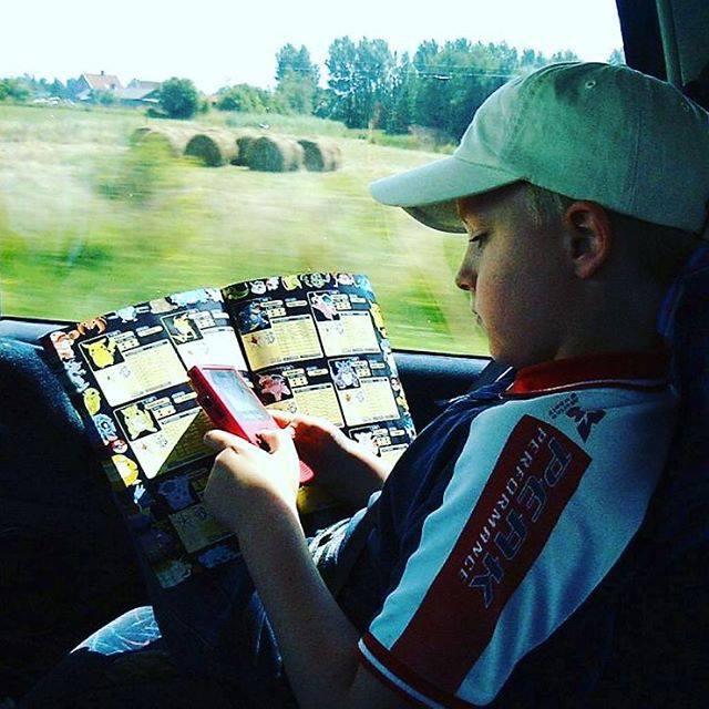 Pok%C3%A9mon+in+the+90%26%238217%3Bs+had+a+simpler+vibe+to+it.